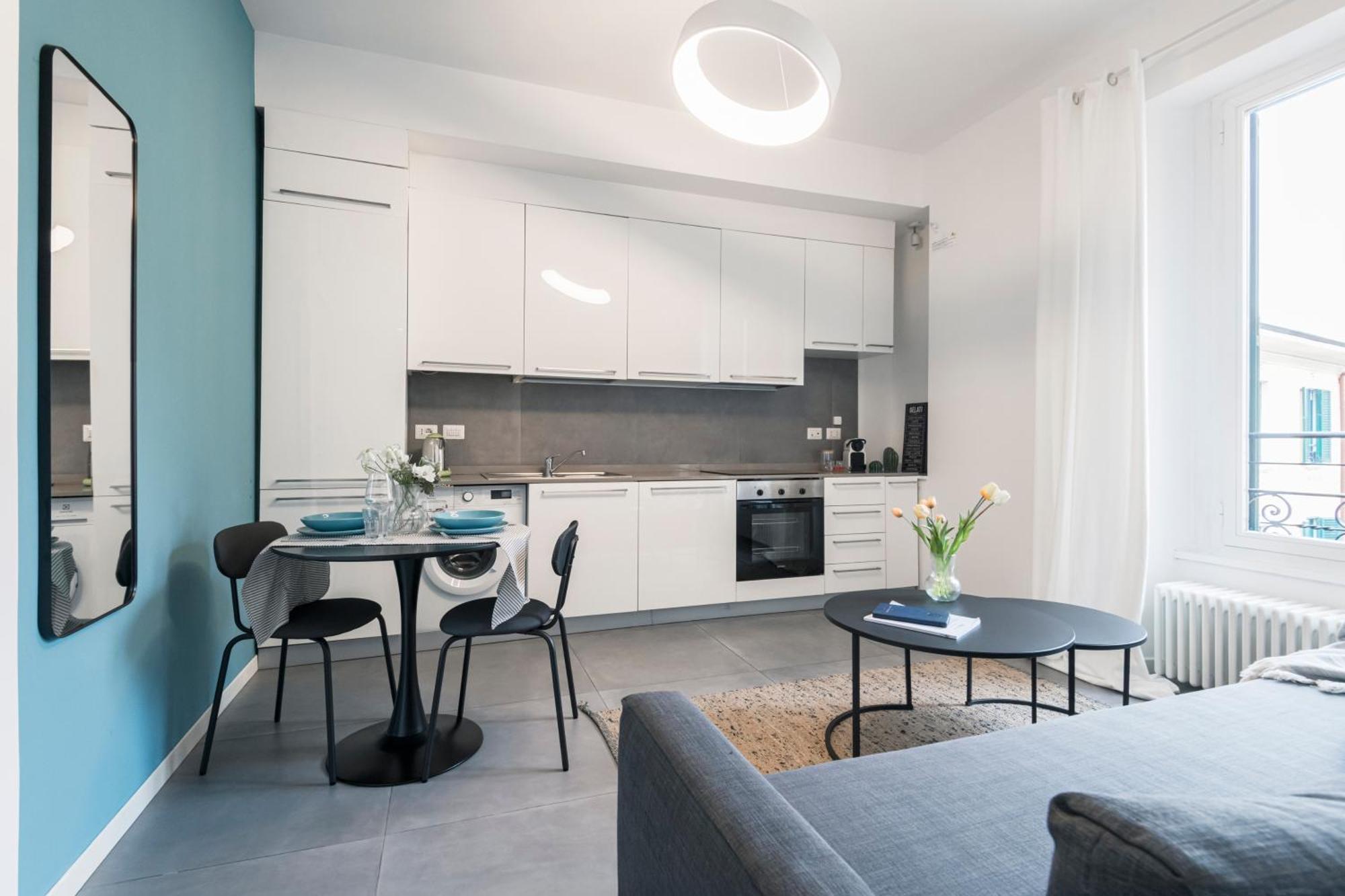 New Flat Fully Furnished In P.Ta Romana Milan Luaran gambar